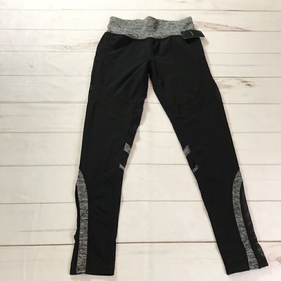 YiTong Mesh Leggings   - Picture 2 of 13